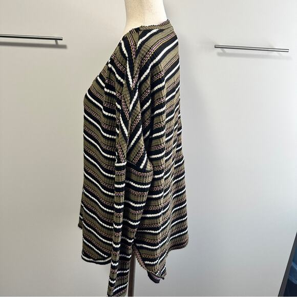 Out From Under Urban Outfitters Size M Jojo Green Striped Top Casual Tie Front - Picture 4 of 12